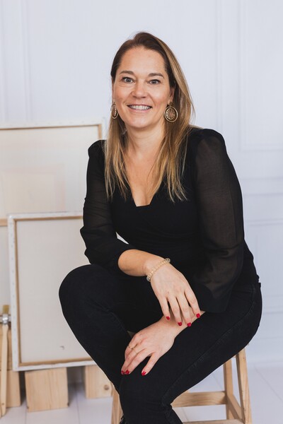Kontaktbild: Julia Pomarolli